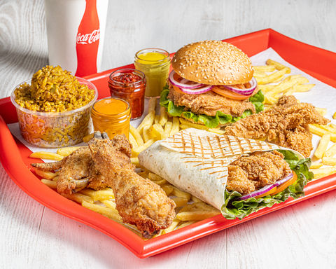 Plateau Chic Chicken : burger, wrap, filets, wings et frites