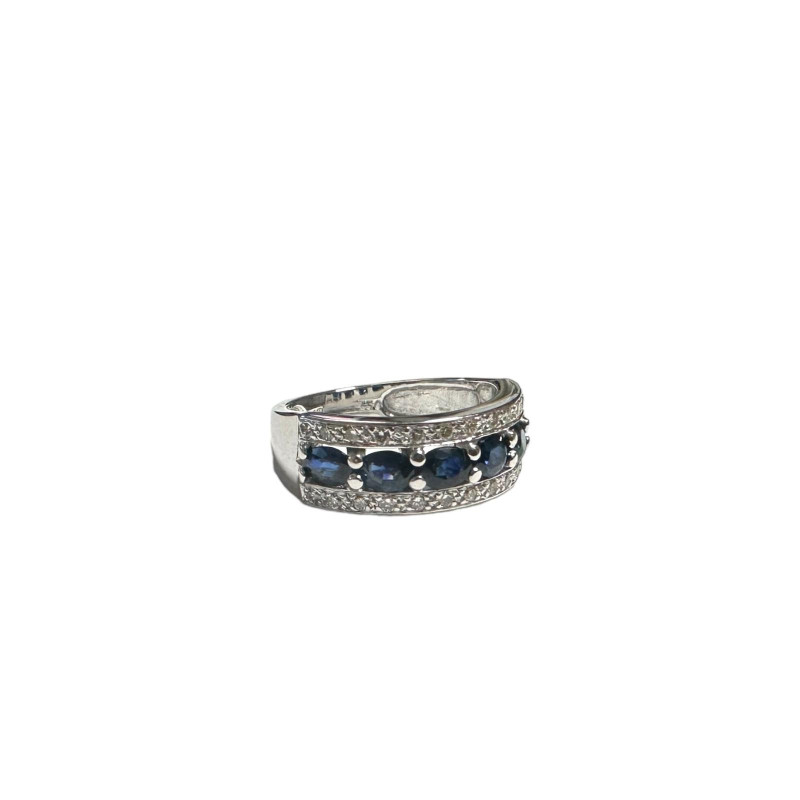 Bague or blanc 18 carats diamants et saphir