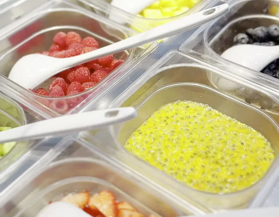 Le comptoir des garnitures fraîches de Yogo
